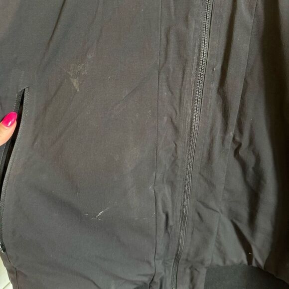 Lululemon Intermission Bomber Black - Picture 14 of 14